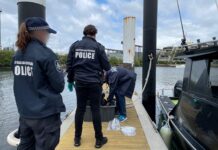 中國女留學生海灘與警察爭執 結果慘了