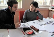 若無法得到政府進一步支持 英語學校年底前可能集體關門
