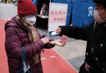 醫學專家:檢測體溫對篩查根本沒用