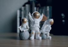 太空人在外太空洗衣服嗎?答案在這裡