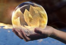 預言新冠流行的英靈媒 再爆2021年大事