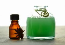 為何產生頭皮屑和頭癢?除屑止癢小偏方
