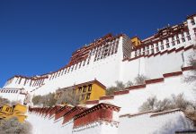 数百年屹立不摇的西藏圣殿「布达拉宫」