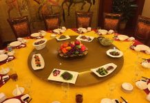 祖宗說「桌上不擺三盤菜」是什麼意思?