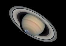 NASA科學家:外星人藏在土星環