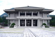 韩国总统尹锡悦是为破除青瓦台魔咒吗?
