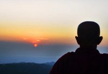 這位高僧被視為菩薩 成為了帝王的老師(圖)