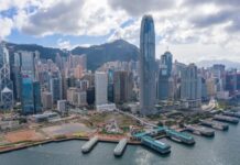 經濟不景 李嘉誠長江中心空置率高達21%