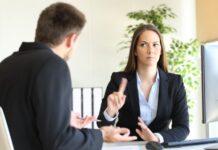 想拥有职场好人缘?不欠3种帐 不做4件事