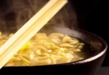 冬天最温暖的故事:一碗汤面