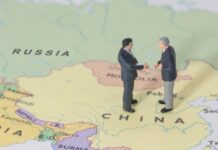 北京反复无常让外资心慌胆寒 加快撤离脚步
