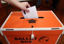 纽西兰选举法改革:当日登记投票将被取消,恢复囚犯投票禁令