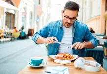 吃飯別失禮!這8個外國餐桌禮儀快記下(圖)