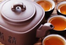 俗語「有茶有酒多兄弟」下半句真實而戳心