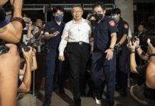 柯文哲被捕 民眾黨「挺柯批檢」矢板明夫超驚訝