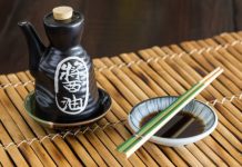 同是酱油 为何会有「生抽」和「老抽」的不同叫法?
