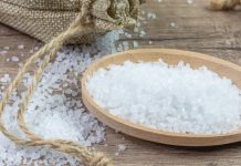 食鹽魅力非凡 抹在「被蚊蟲叮咬處」有驚喜