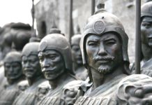 百万秦军3年内消亡之谜